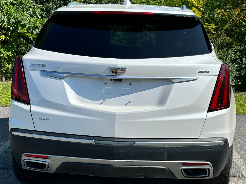 SUV